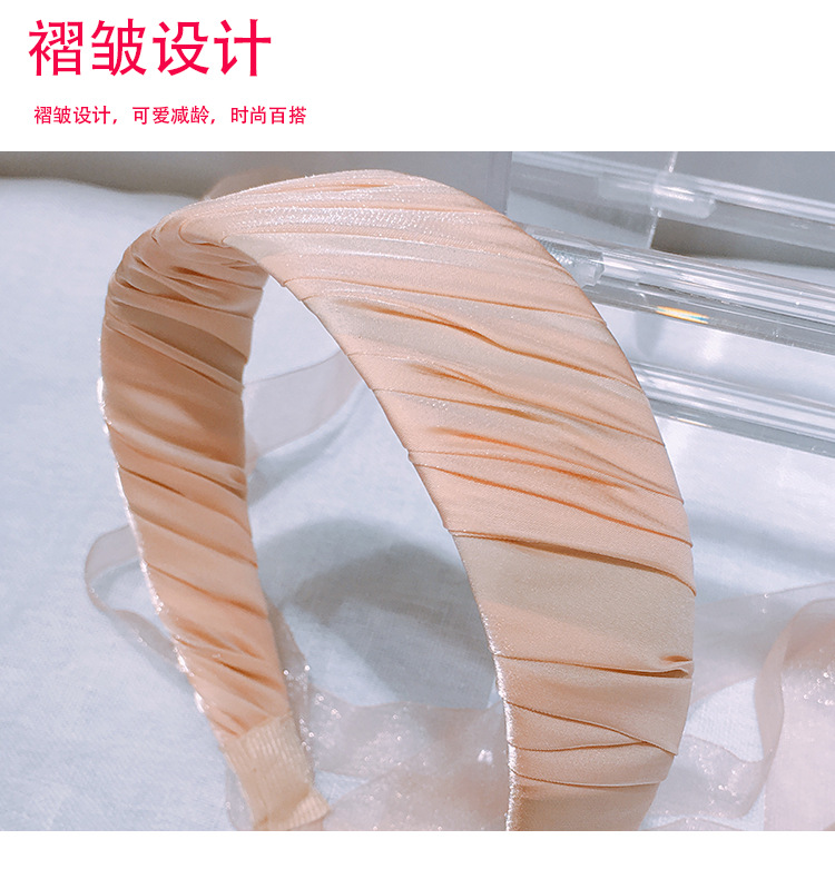 Summer Korean style wide-edge smooth plate twisted fabric hair band, pleated sweet hair accessory, hair band with style, Korean style versatile hair accessory wholesale pic 5