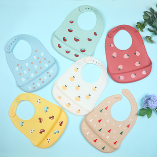 食品级喷油透明硅胶围兜婴儿饭兜儿童吃饭防水口水巾饭兜柔软围嘴详情5