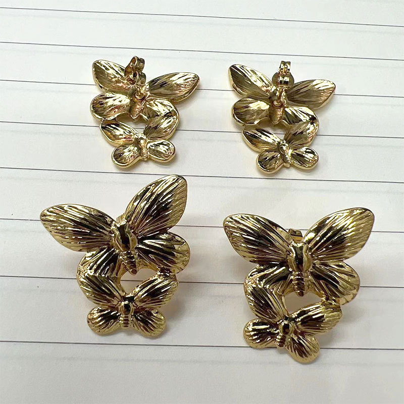 European and American stud earrings, retro metal butterfly, high-end and simple earrings, French court-style copper gold-plated earrings pic 3