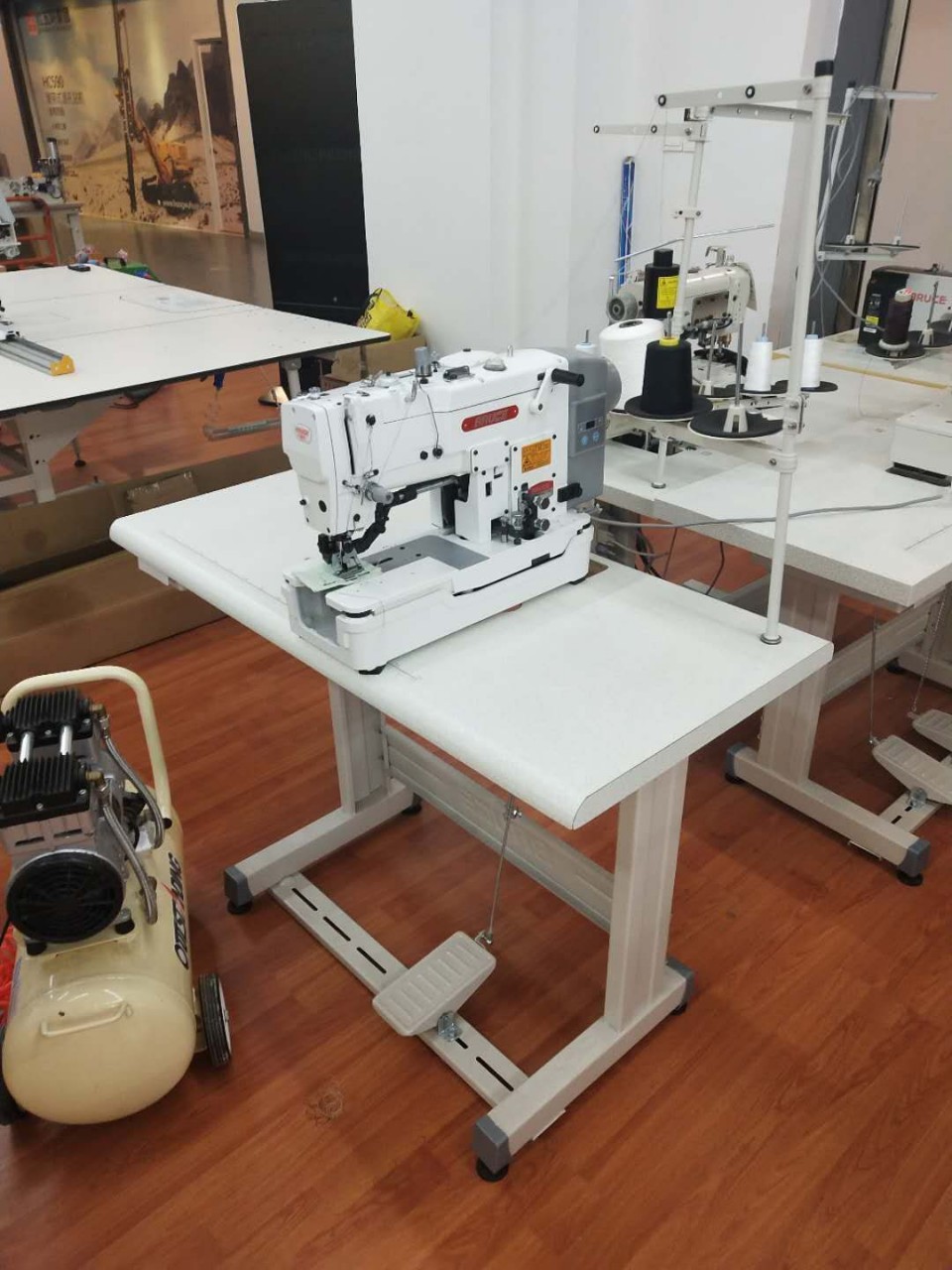 Bruce industrial sewing machine? Bruce direct drive keyhole machine? Computer keyhole equipment? ? ? pic 7