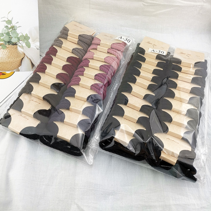 A3126 small twill three high-elasticity rubber bands, plush rubber bands, black velvet cloth loop hair rope, hair accessory, Yiwu, 2 yuan pic 4