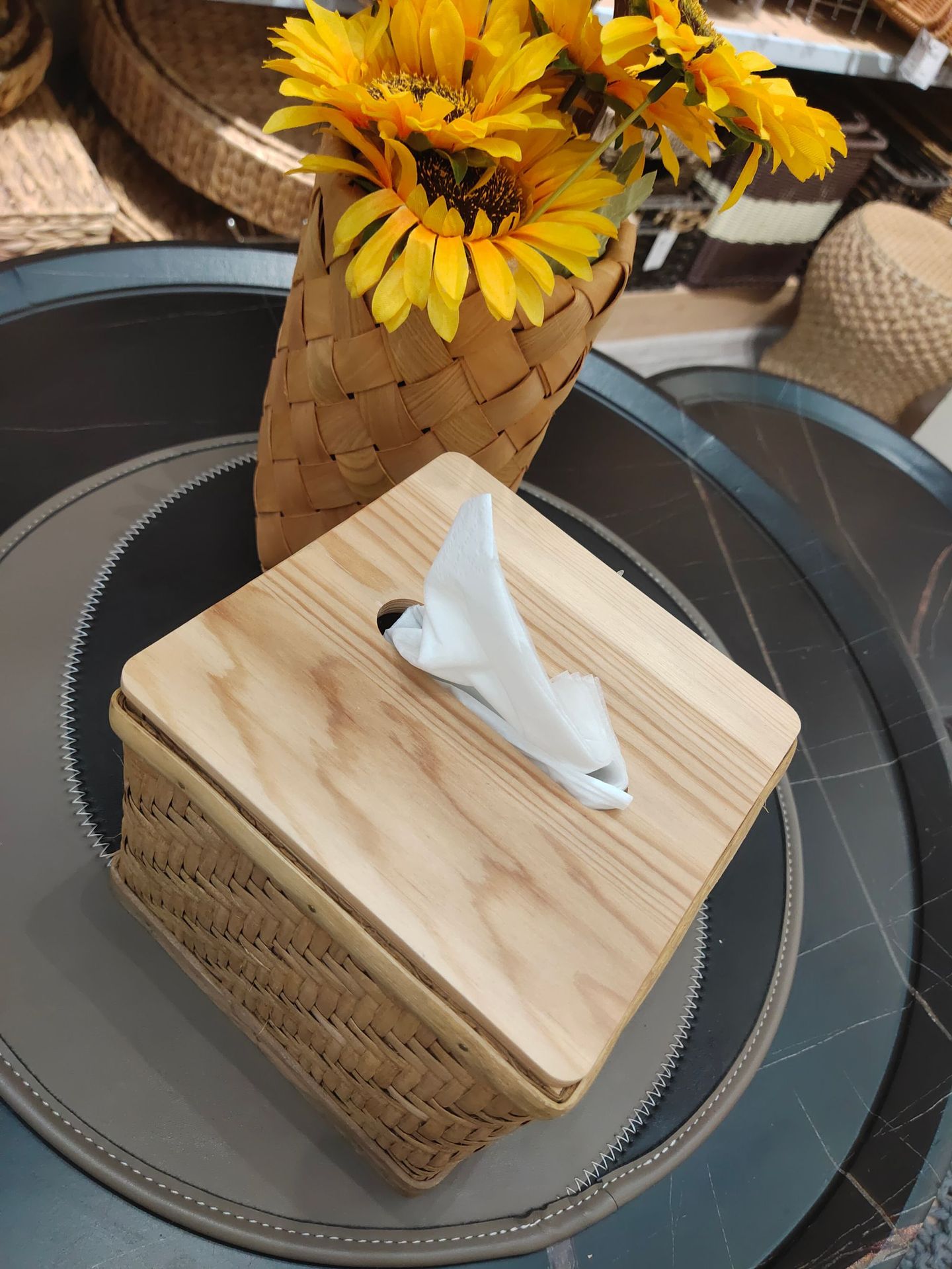 藤皮编织纸巾盒批发 竹编方形纸巾盒北欧风竹纸巾盒简约复古现货详情3