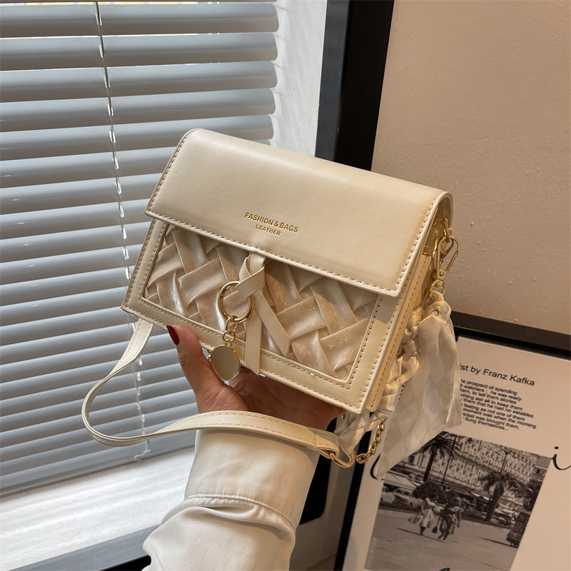 韩版时尚单肩包包女2024夏季新款洋气百搭小众ins链条包斜跨小包详情32