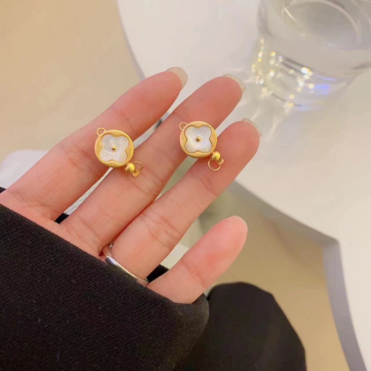 18k gold socket vacuum electroplated lucky pendant bracelet, single-row pin buckle accessory, ending buckle, new DIY accessory pic 7