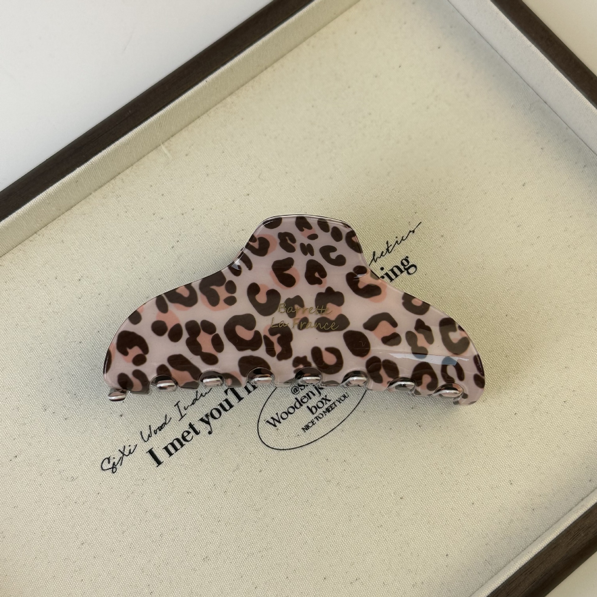 Sweet pink leopard print acrylic hairpin, feminine charm, back of the head updo, shark clip hair accessory pic 4