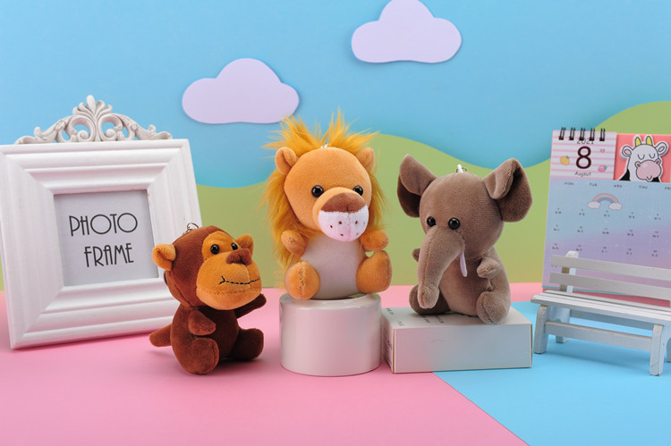 Wholesale of new cross-border animal plush toys, dolls, small pendants, clothing, bags and accessories for elephants, lions and tigers pic 6