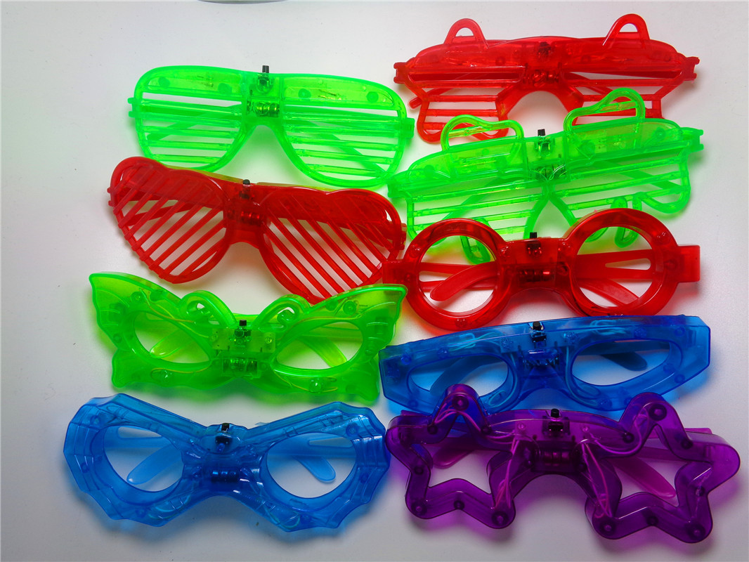 Birthday party glowing eyes, flashing cheers, blinds, LED eyes, street stall bestsellers, plastic butterfly eyes pic 6