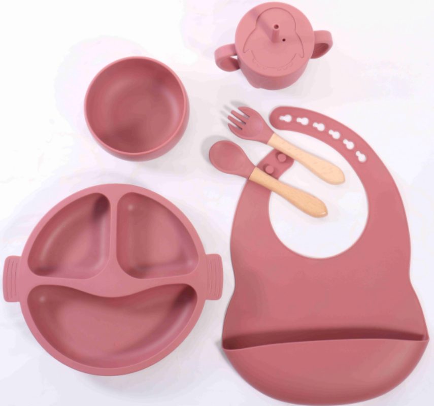 婴儿硅胶餐具套装儿童小吸盘圆三格笑脸餐盘防摔喂养硅胶碗套装详情1