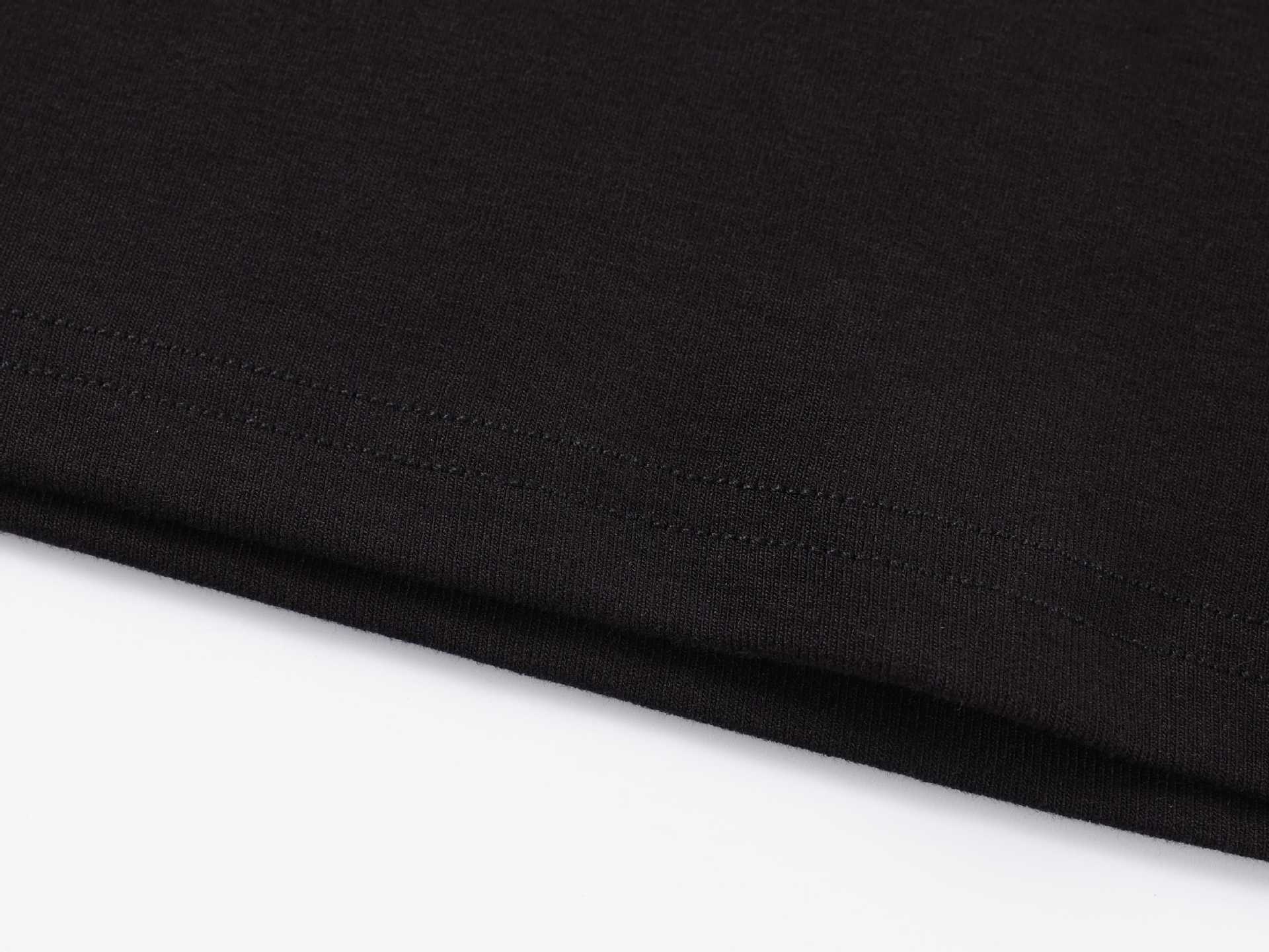 现货Skims卡戴珊经典正肩辣妹运动内搭打底紧身上衣莫代尔t恤详情22