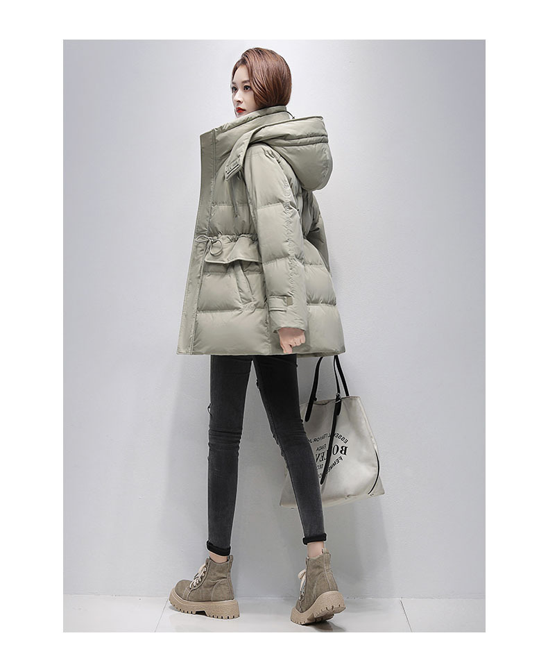 The new design of the down cotton-padded jacket for women in the autumn and winter of 2022, featuring a unique style and thickened Korean-style cotton-padded jacket pic 10