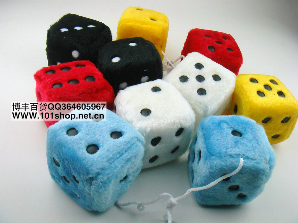 速卖通亚马逊wish跨境专供爆款毛绒色子汽车挂件骰子饰品车挂详情34