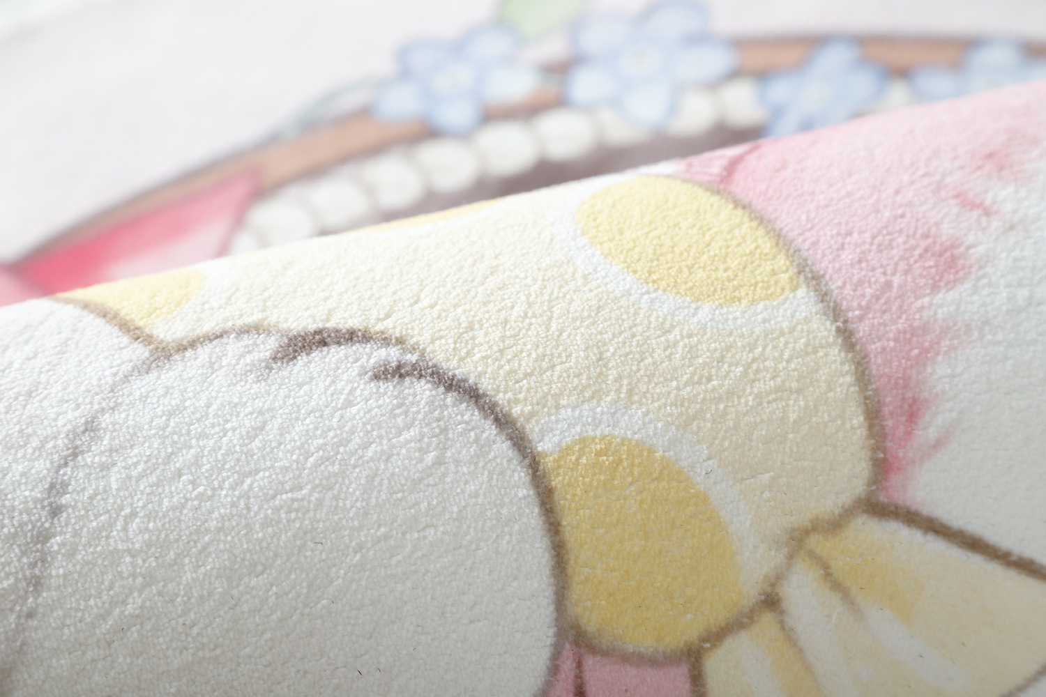 Soft bedside blanket for cute pets in home bedroom, cute bay window mat for young girls, oval thickened pet carpet pic 13