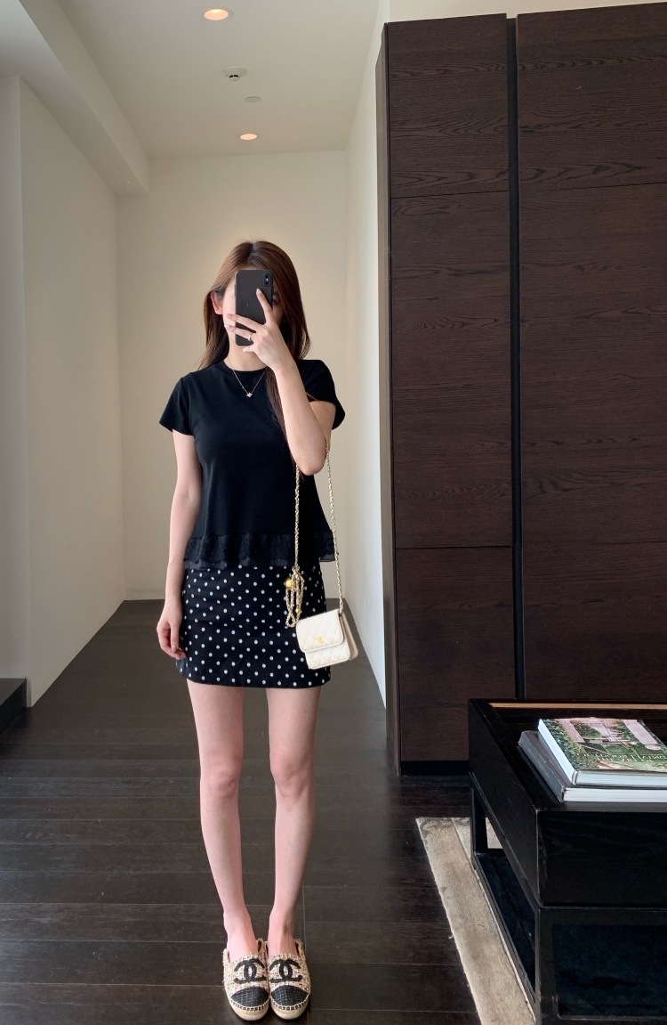 A13512甜美少女感 设计感下摆蕾丝花边拼接显瘦短袖T恤女春夏新详情18