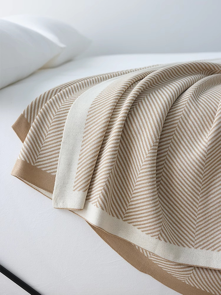 Nordic InS-style knitted blankets, casual sofa covers, blankets, air conditioning blankets, new factory stock, one-piece consignment pic 27