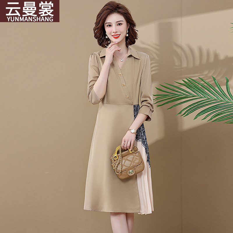 New autumn collection for middle-aged moms, a color-blocking sportswear set for middle-aged women, a loose lapel hoodie, long-sleeved two-piece set pic 7