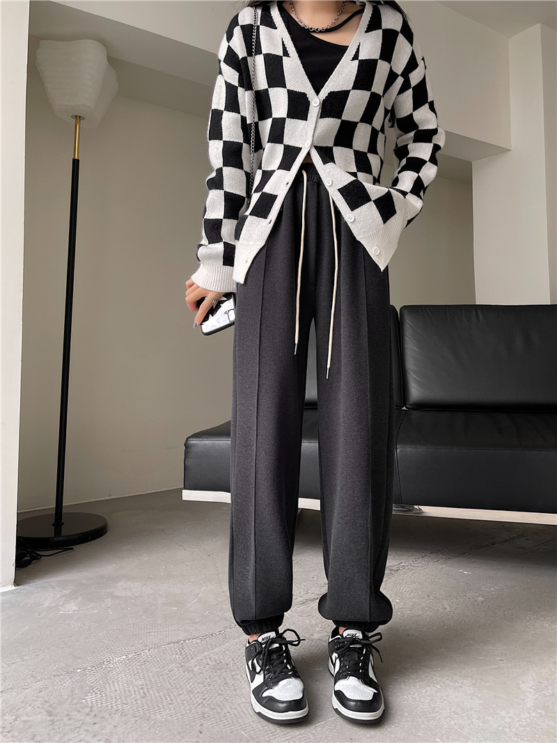 Black wide-leg pants for women in spring and autumn, high-waisted, sagging straight-leg casual pants for slimming, versatile, floor-length, fleece snowflake glutinous rice pants pic 10