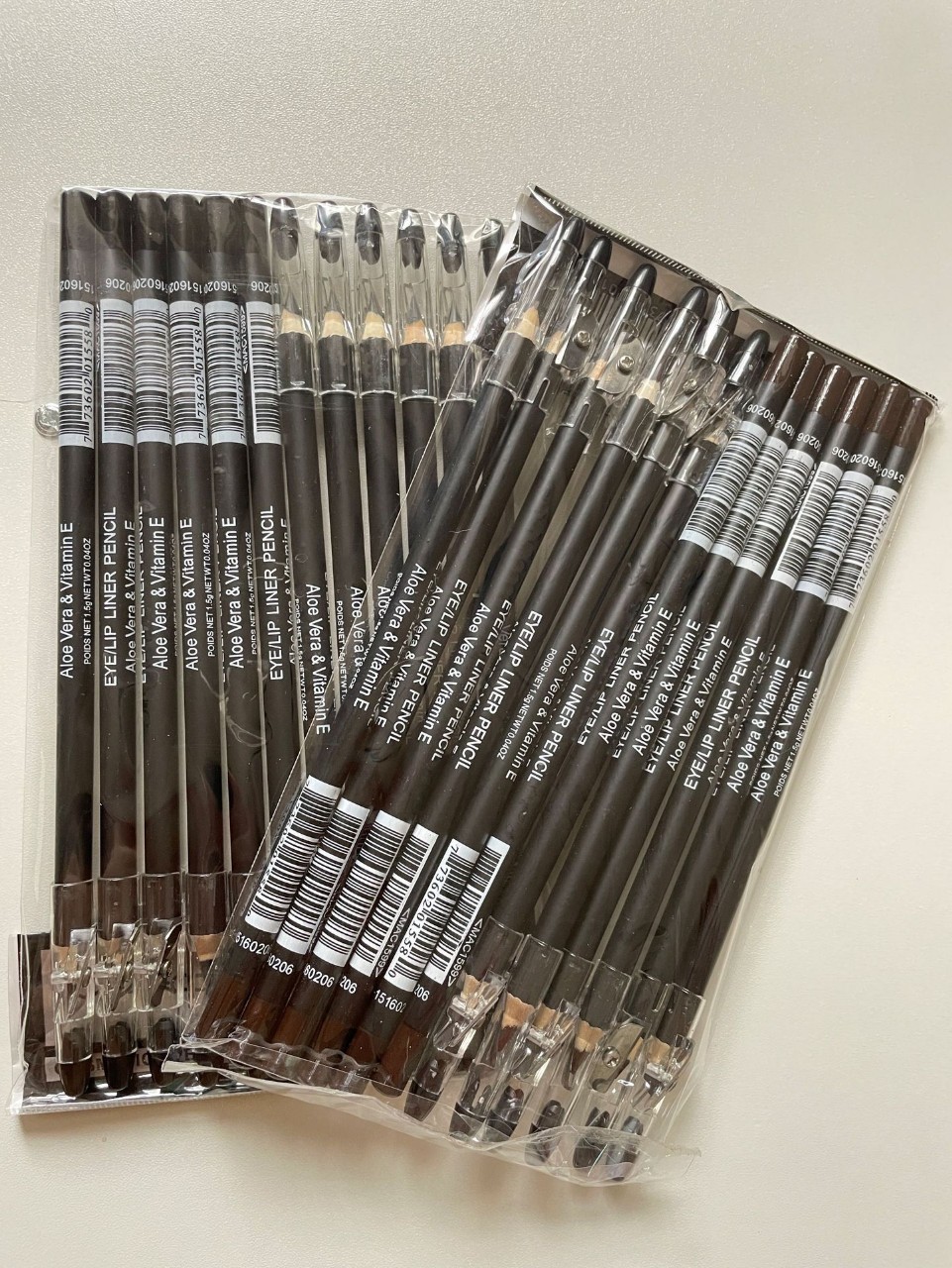 外贸爆款木制眉笔 眼线铅笔防汗易上色 带卷笔刀眉笔黑咖易画上妆详情5