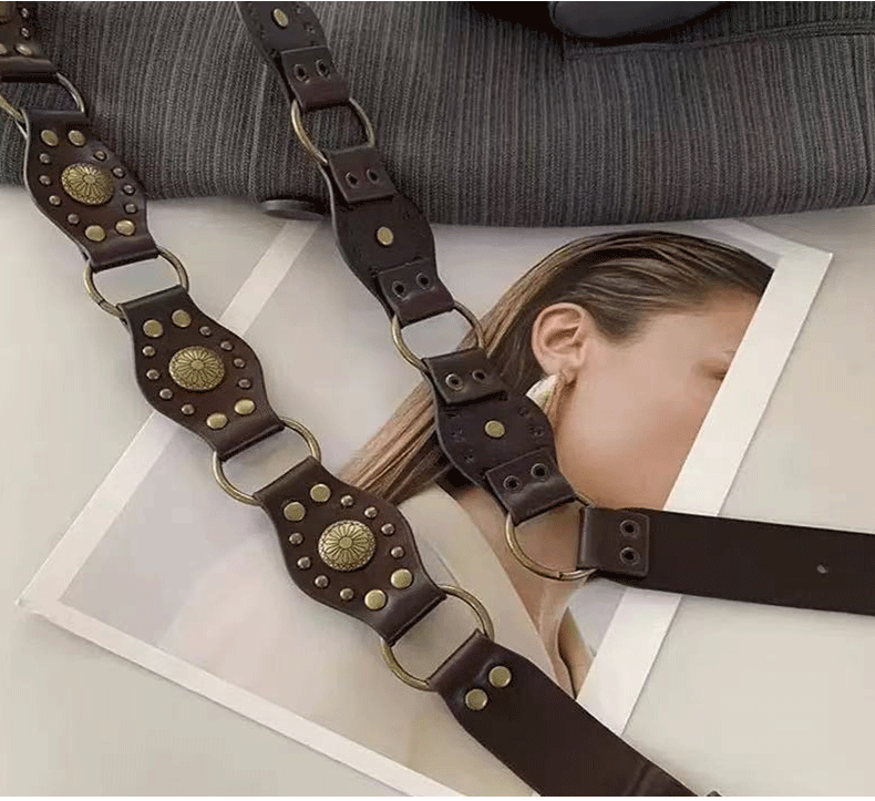 A new American-style retro loop belt with rivets for women, a brown belt paired with jeans and a Korean-style belt chain pic 6