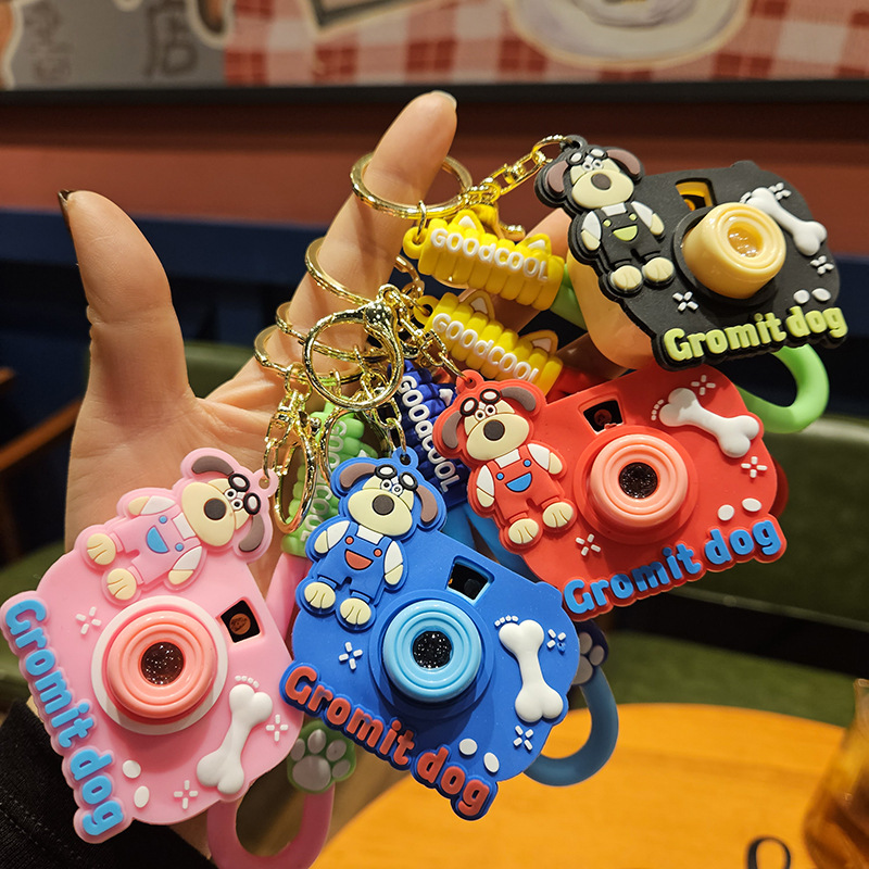 卡通眼镜牛仔裤狗狗投影相机钥匙扣汽车包包钥匙链挂件网红小礼品详情1