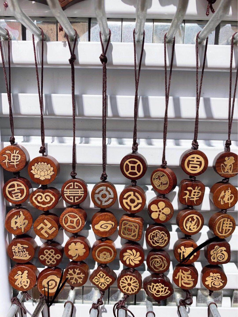 Jewelry accessories, wood, metal, color retention, good luck, happiness, shoes, bags, clothing, diy handmade custom small pendants pic 1