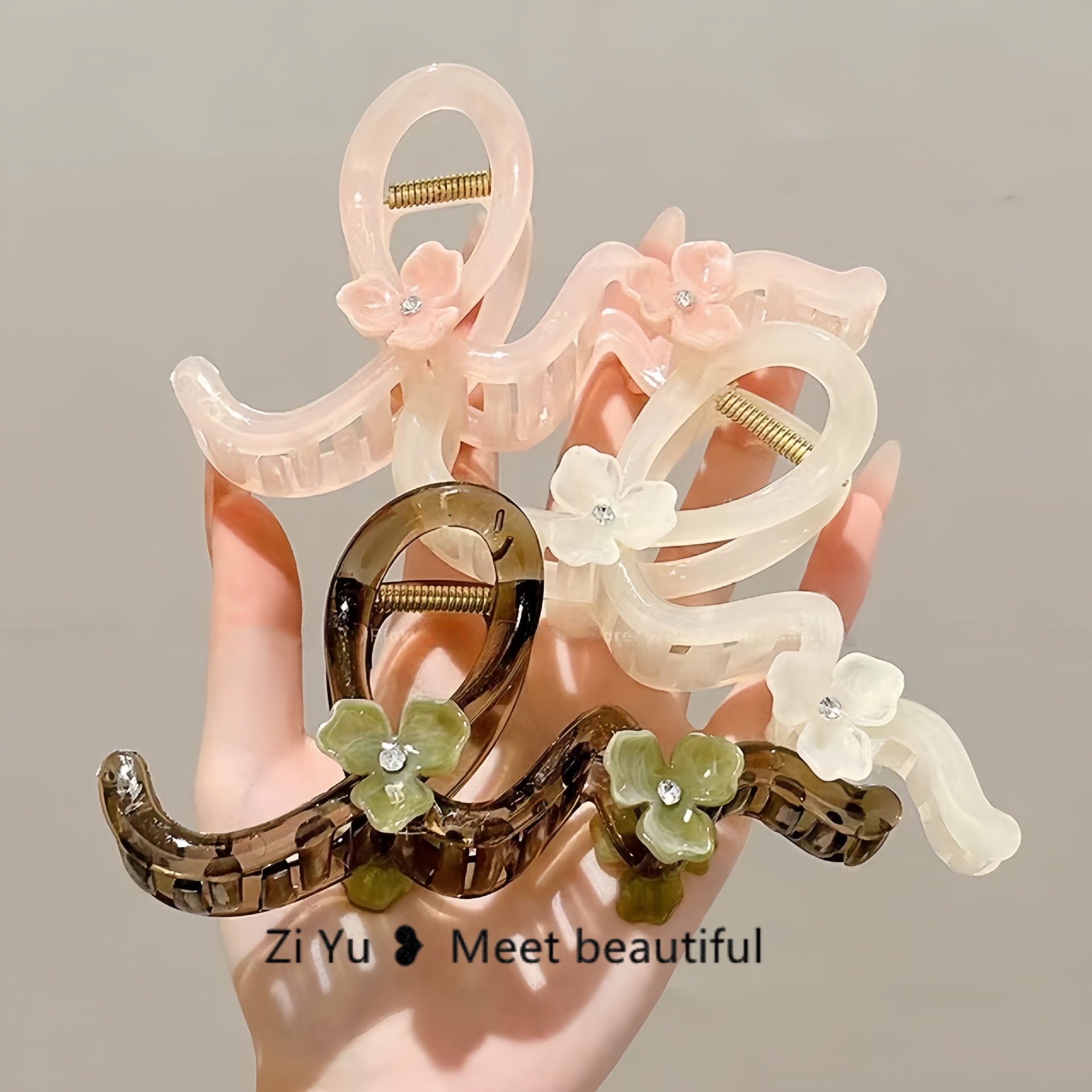 Korean-style large intestine circle, versatile and stylish hair band, retro and elegant chanel-style hair tie, 2025 new style hair tie, leather band hair accessory pic 2