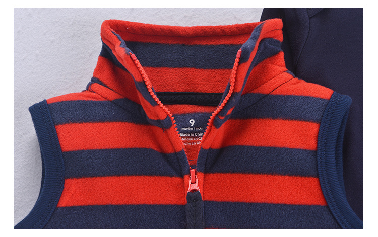A three-piece set of baby, spring, autumn and winter vests, hooded outerwear, and baby fleece backpack clothing pic 8
