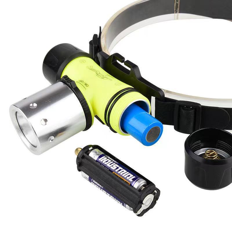 Cross-border exclusive battery model 10W high-intensity diving headlamp led high-power long-range flashlight diving waterproof lighting pic 3