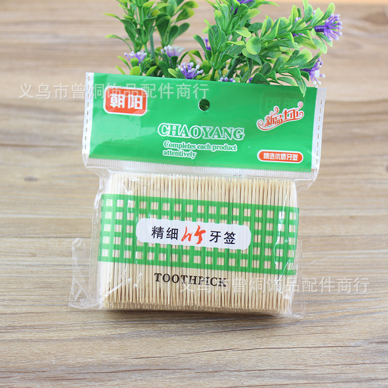 Bamboo fine toothpick bagged double-headed toothpicks without odor, wholesale for two yuan pic 4
