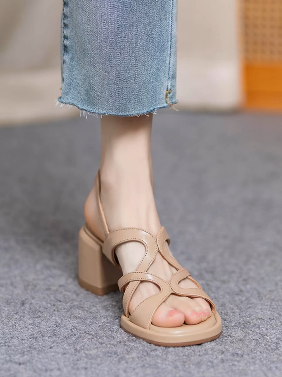 2024夏新款外贸沙滩罗马鞋批发露趾交叉镂空后绊带厚底高跟凉鞋女详情4