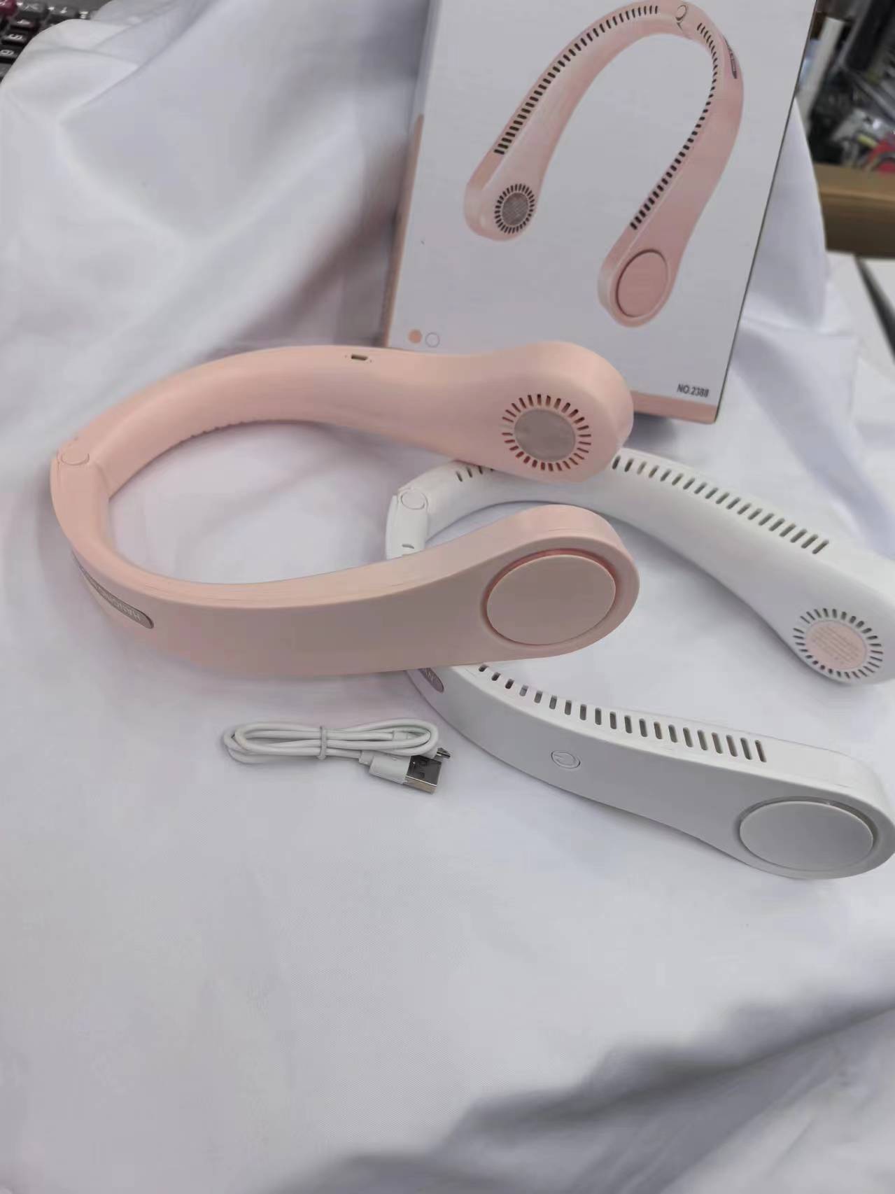 新品五叶挂脖风扇便携式迷你手持电扇USB充电学生宿舍礼品详情6