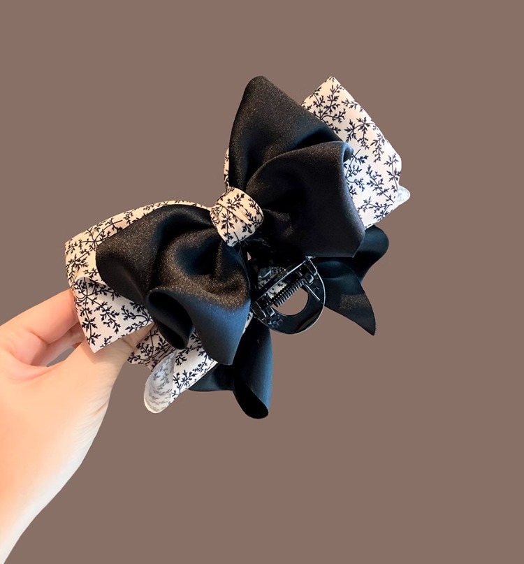 Floral satin high-end bow clip for women's 2025 new versatile back hair, shark clip and ponytail clip pic 7