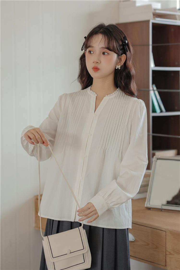 2024秋季新款韩版法式v领蕾丝衬衣女设计感褶皱长袖衬衫宽松上衣详情2