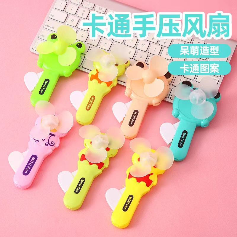 儿童小玩具义乌夜市地摊小商品公园广场新年摆摊批发热销发光礼品详情28