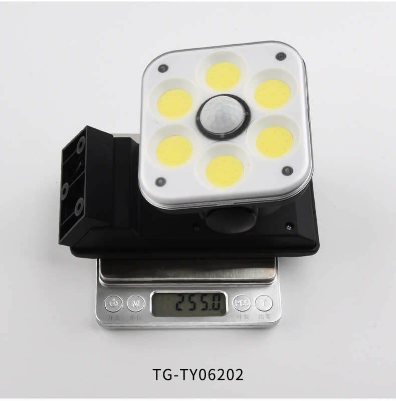 The new integrated 32LED solar wall lamp can rotate 180 degrees and is a human-sensing outdoor courtyard lighting lamp pic 20