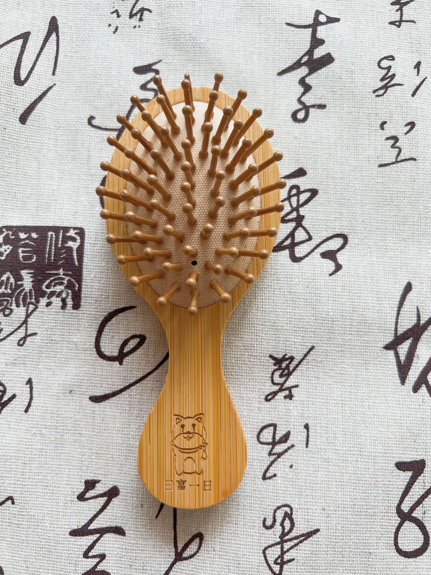 楠竹~ins迷你小梳子女随身便携气垫梳可爱气囊梳家用防静电按摩梳详情17