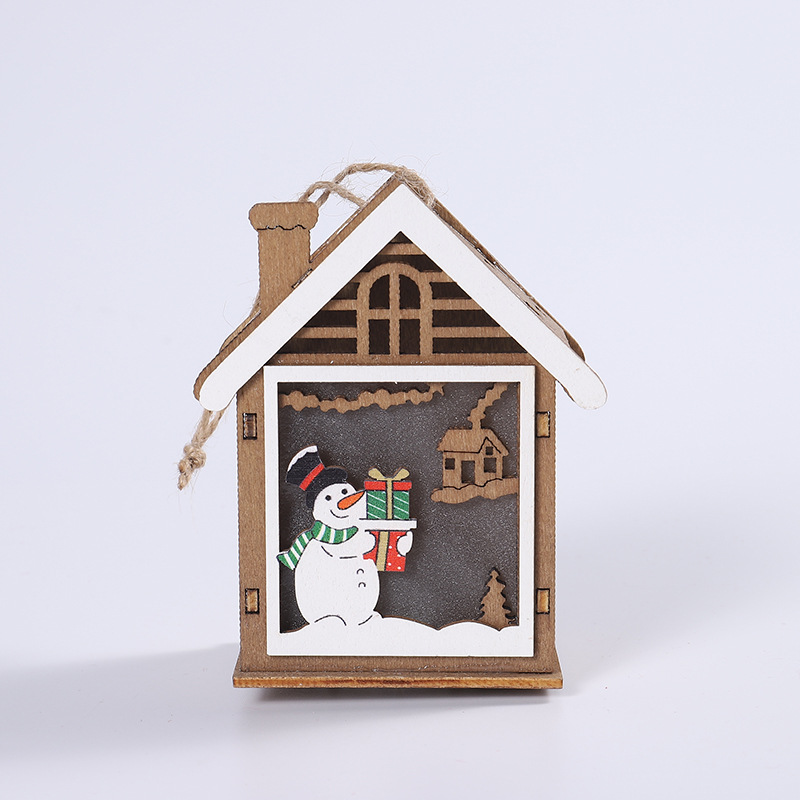 外贸圣诞屋子装饰品发光木头房子挂件diy圣诞树挂饰圣诞老人麋鹿详情7