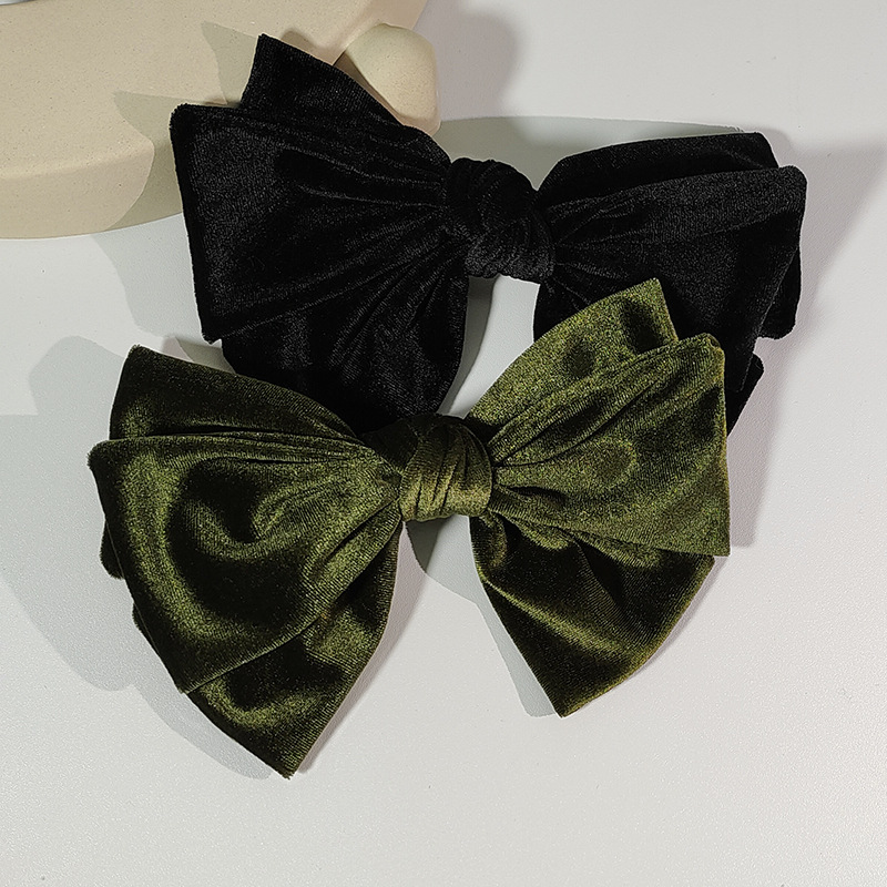 Korean retro autumn and winter hair clips, back of the head spring clip top clip, fashionable and elegant, trendy bow velvet headwear pic 7