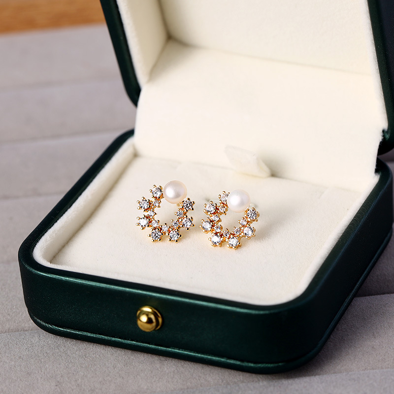 Genuine freshwater pearl earrings, small pearl stud earrings, 14K gold-plated, fashionable S925 silver needle earrings, stud earrings for women pic 4