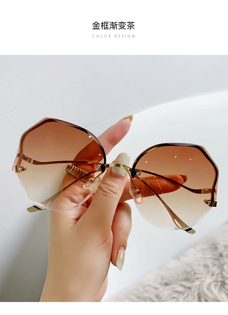 2022 New Korean-style trendy light-colored transparent sunglasses for women, a popular UV-blocking frameless glasses pic 9