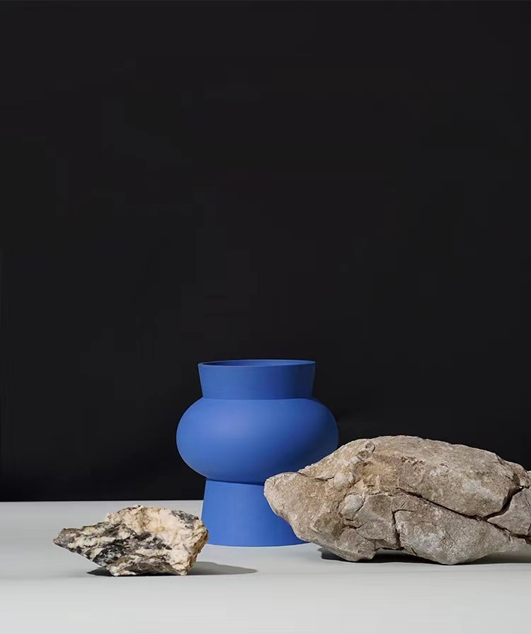 Nordic Ins-style ceramic vase, Klein blue ceramic flower arrangement, entrance decoration piece, light luxury living room decoration dry vase pic 12