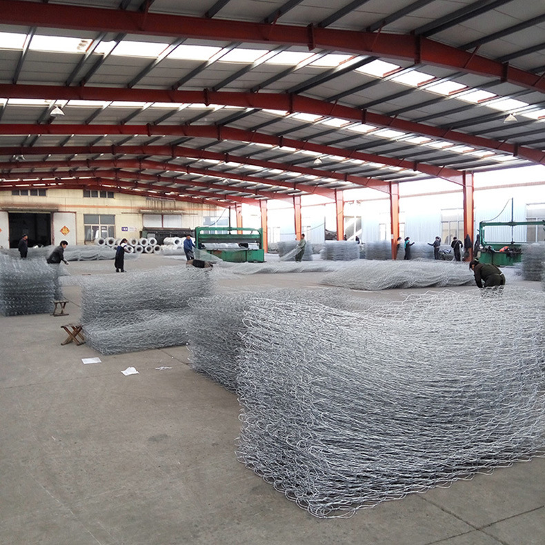 The manufacturer supplies hot-dip galvanized gabion mesh, single and double partition Reno mattresses, lead wire cages, hexagonal mesh, and plastic-coated gabion mesh pic 11