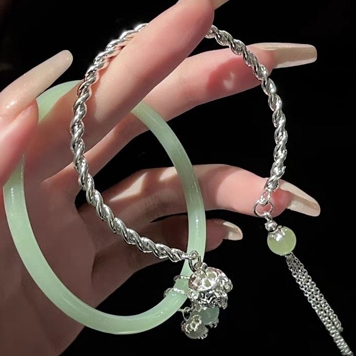 Retro style, clear water green open bracelet, jingle bracelet, female bell, sweet, ins, high-end fringed bracelet pic 1