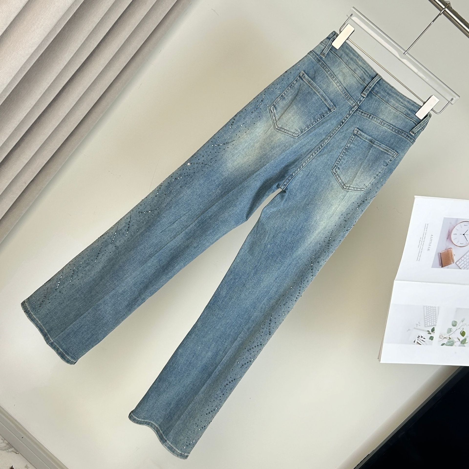 欧洲站烫钻钉珠星星水洗牛仔裤女新款高腰宽松直筒拖地裤详情7