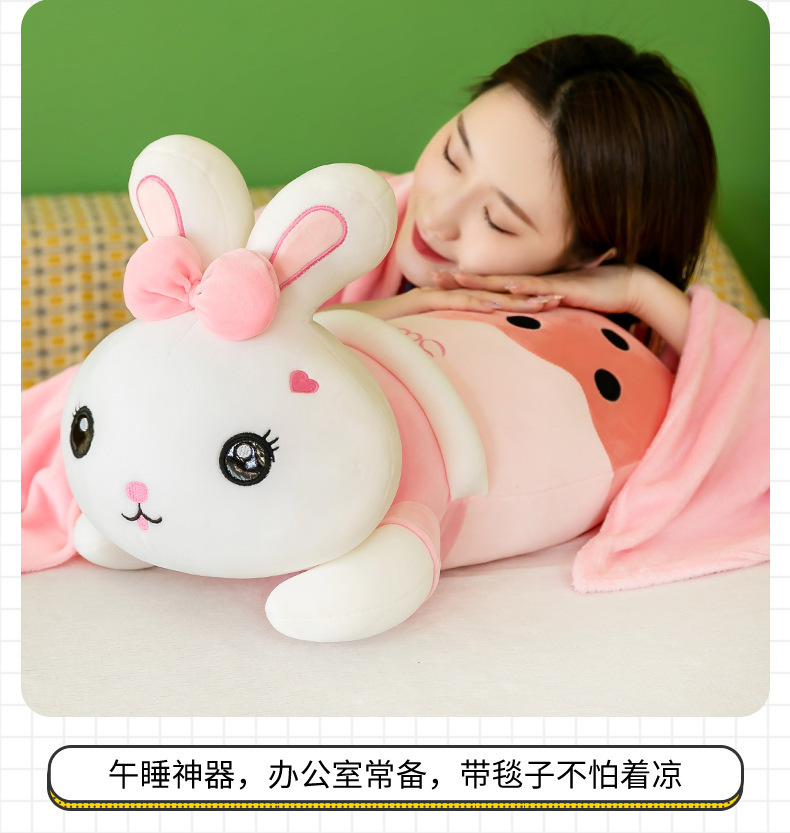 Wholesale of cartoon carrier bear air conditioner quilts, two-in-one car air conditioner quilts, throw pillows, nap pillows and quilts pic 11