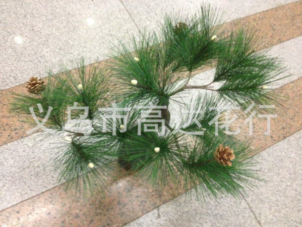 Artificial pine branches, artificial pine branches, signal towers, Christmas trees, artificial tree branches, decorative vines, Yiwu manufacturers pic 11