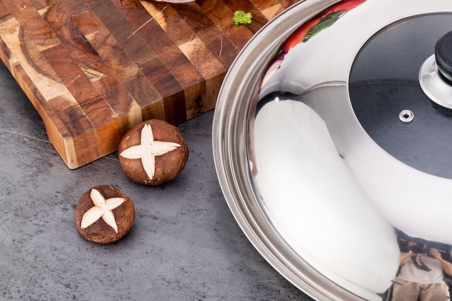 Stainless steel pot lid, household cooking pot lid, 30-40cm, wok combination lid, universal non-magnetic pot lid, glass lid pic 12