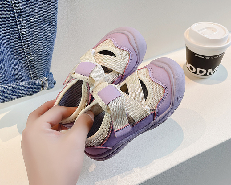 儿童运动凉鞋2024夏季新款男童鞋子女童包头防滑软底沙滩鞋休闲鞋详情3