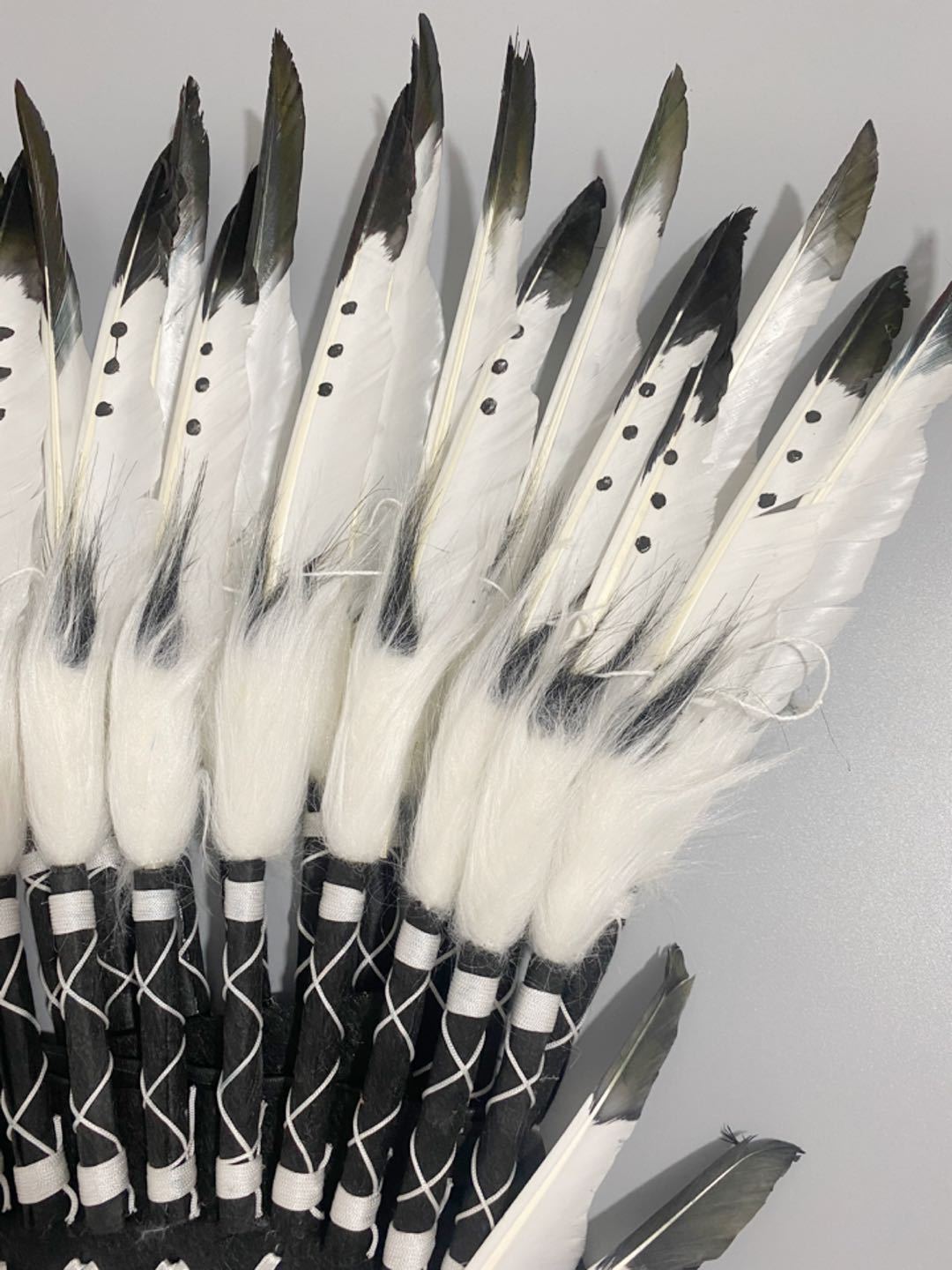 Colorful Indian heads, head decorations, feather balls, Halloween hats, party and party performance props, feathers pic 19