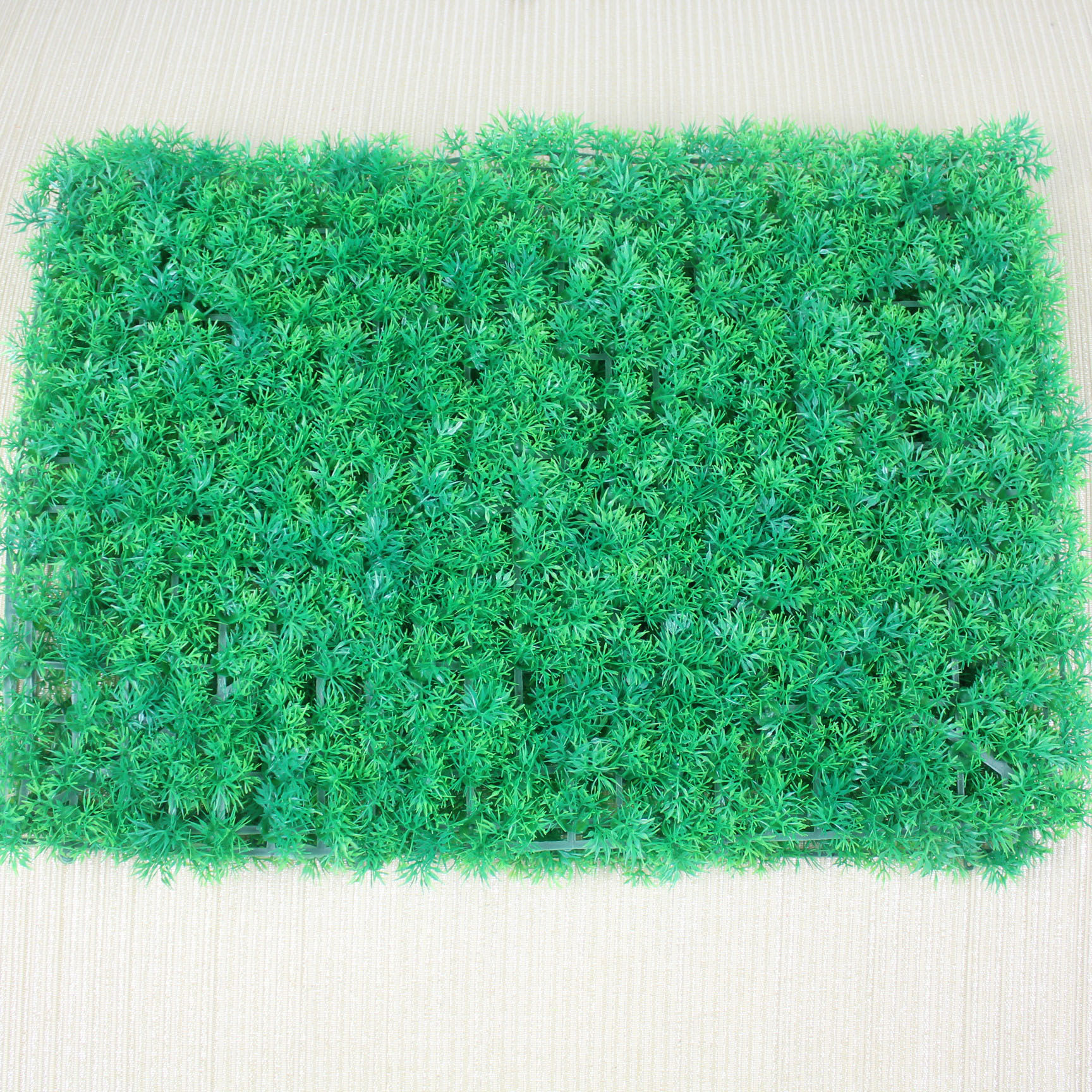 Yiwu factory direct sales of artificial four-headed grass lawn wholesale, artificial turf plastic 60*40cm fish tank water plants pic 1