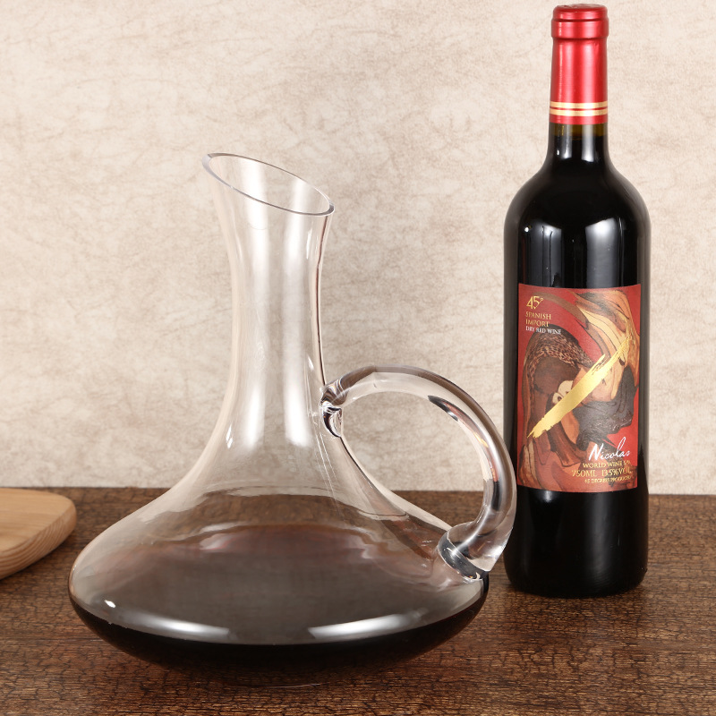 Factory direct sales of transparent crystal glass decanters with creative handles and slanted wine decanters in stock for wholesale pic 11